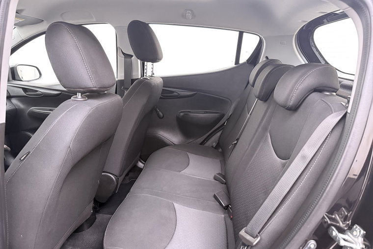 Vehicle Image 12