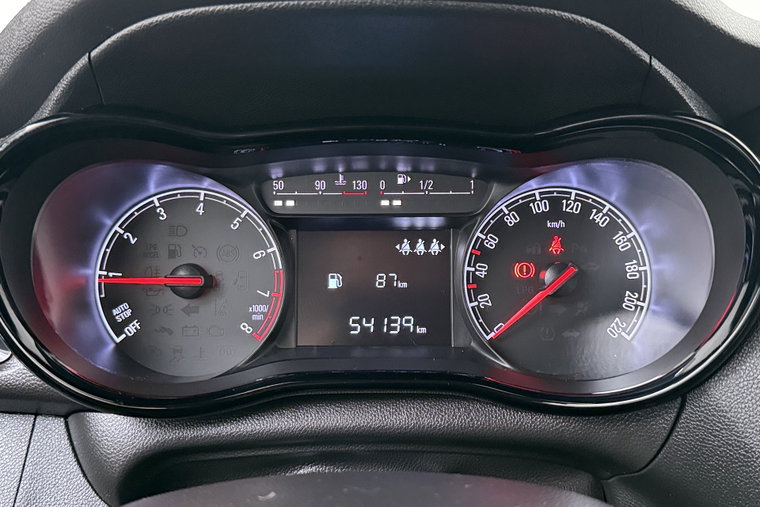 Vehicle Image 21