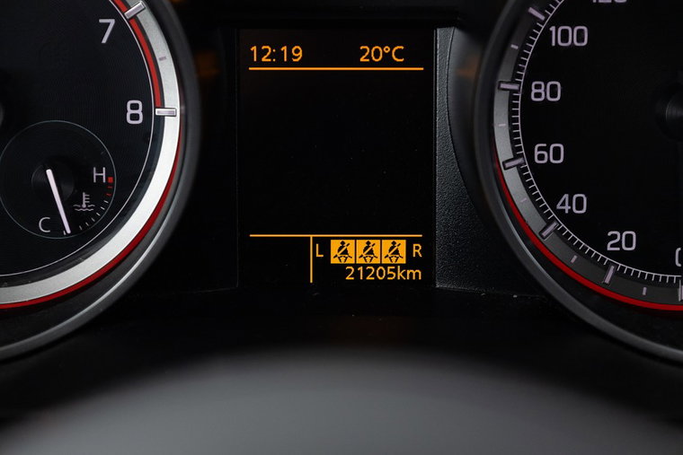 Vehicle Image 13