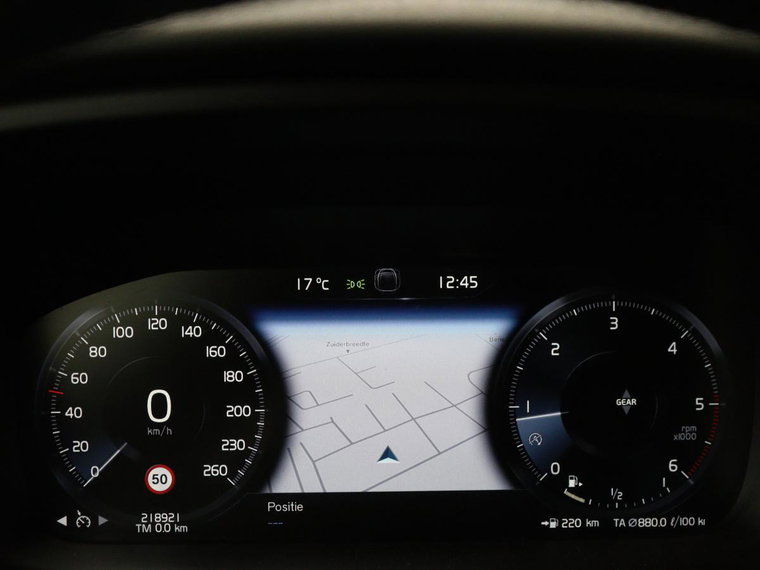 Vehicle Image 30