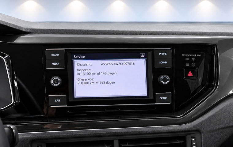 Vehicle Image 18