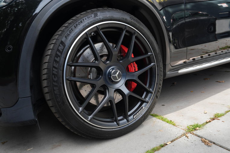 Vehicle Image 35