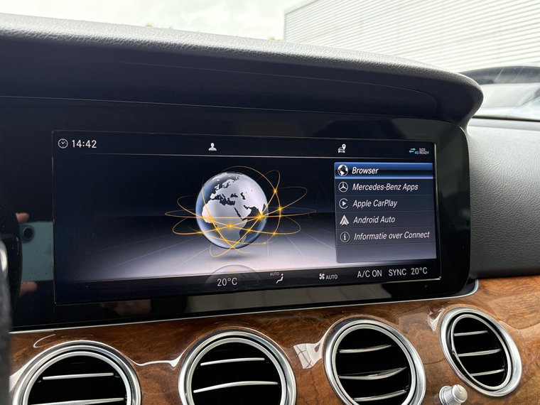 Vehicle Image 39