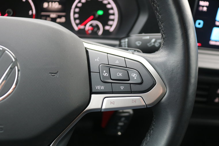 Vehicle Image 27