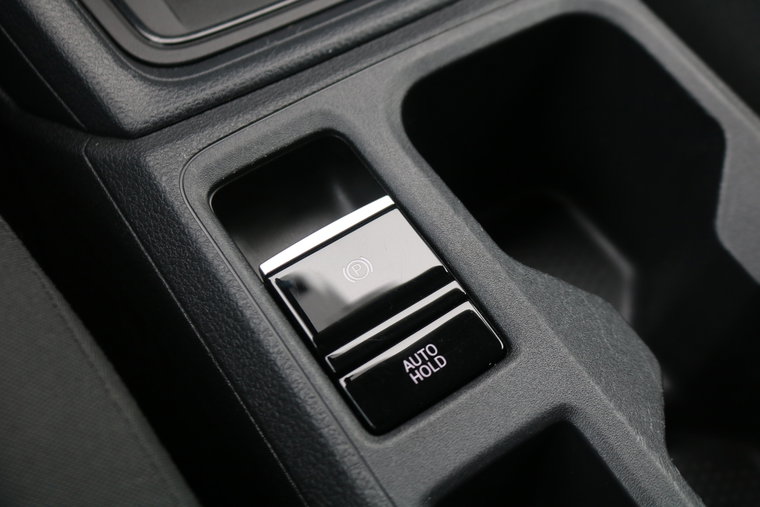 Vehicle Image 38