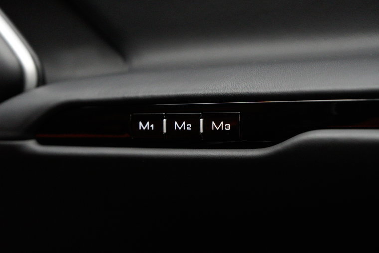 Vehicle Image 53