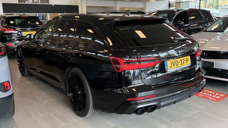 Vehicle Image 40