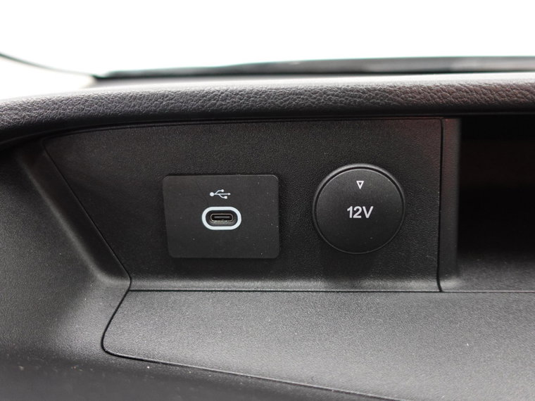 Vehicle Image 24
