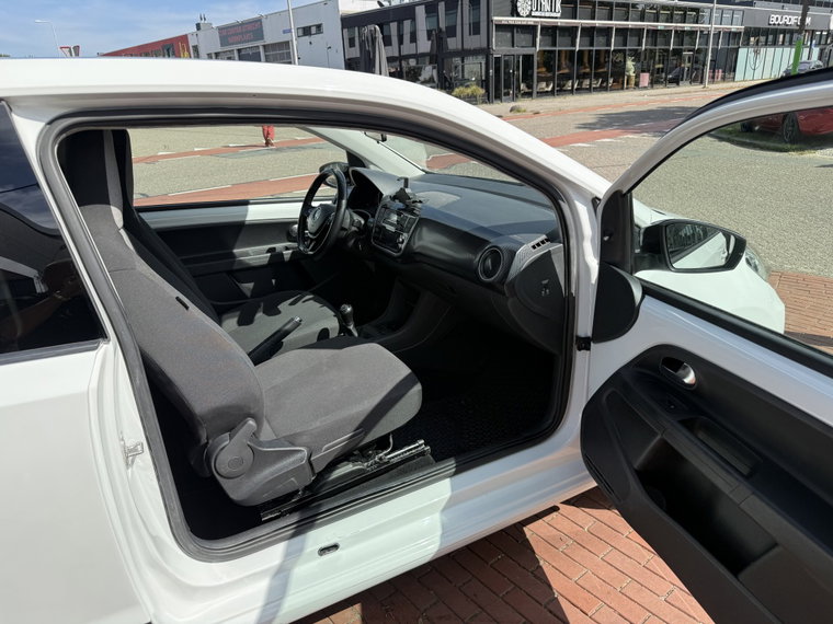 Vehicle Image 33