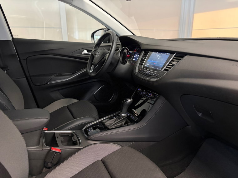 Vehicle Image 39