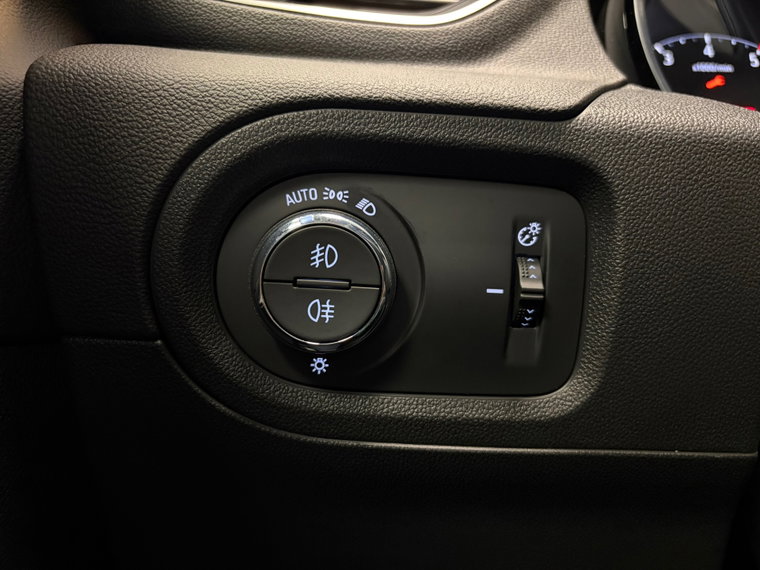 Vehicle Image 45