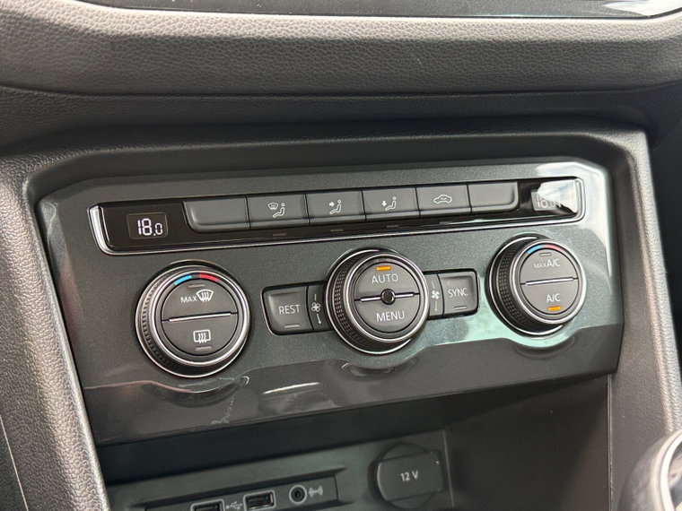 Vehicle Image 27