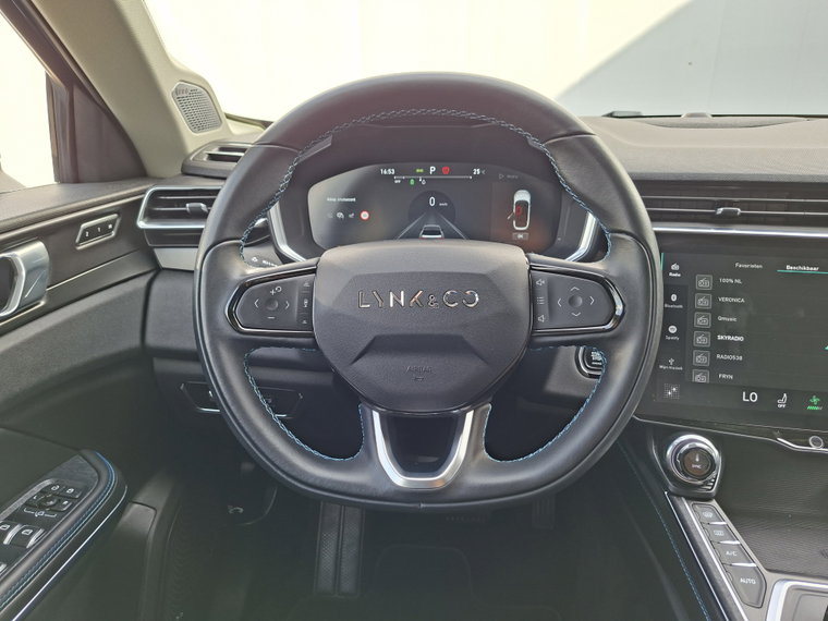 Vehicle Image 31