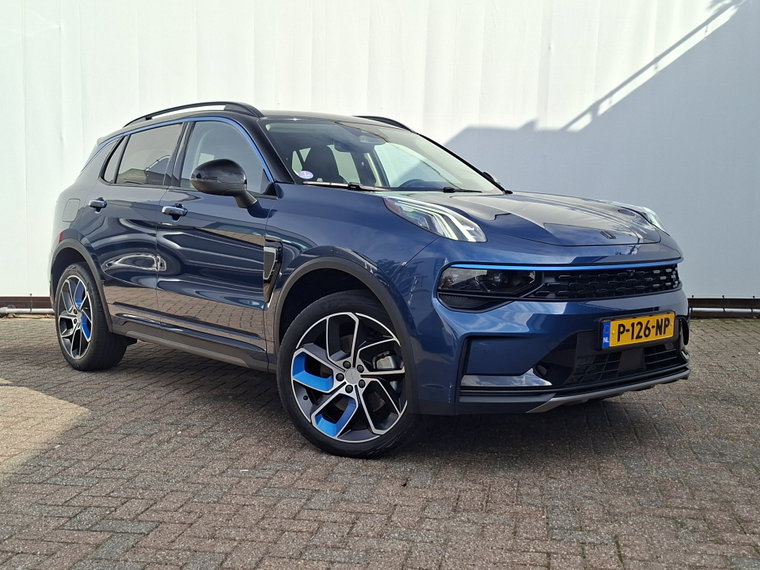 Vehicle Image 42