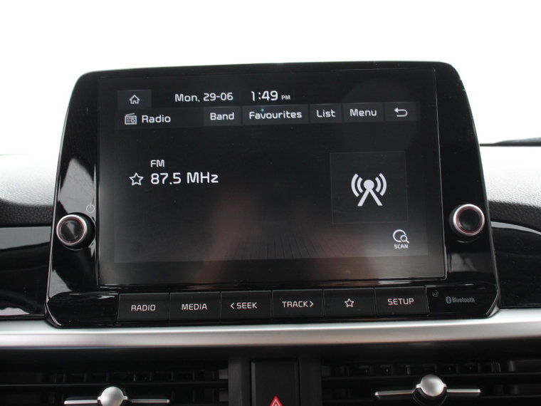 Vehicle Image 21