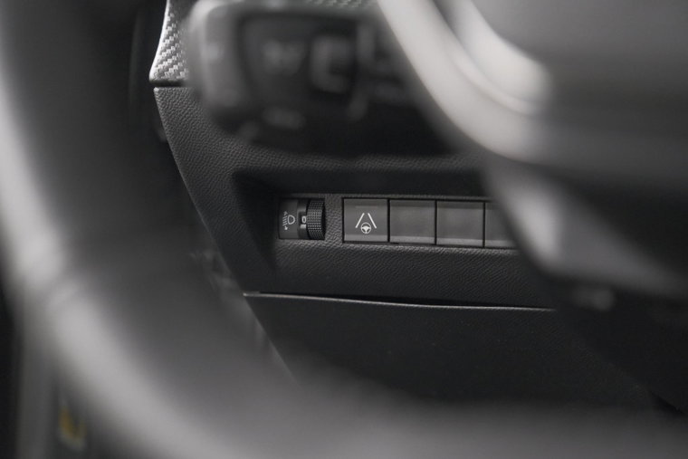 Vehicle Image 41