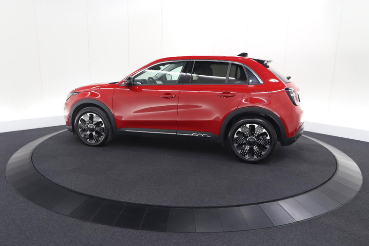 Vehicle Image 33
