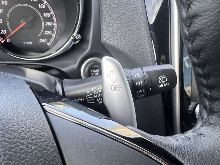 Vehicle Image 38