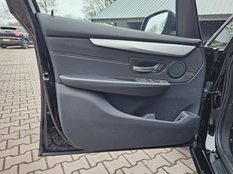 Vehicle Image 39