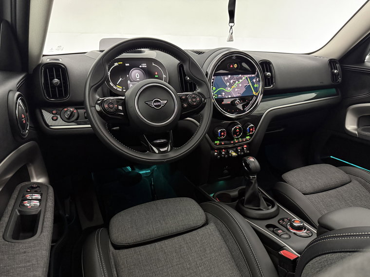 Vehicle Image 33