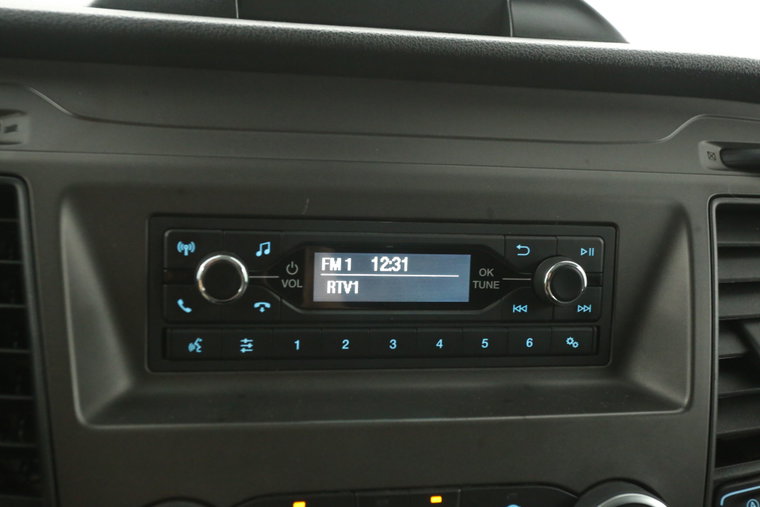 Vehicle Image 17