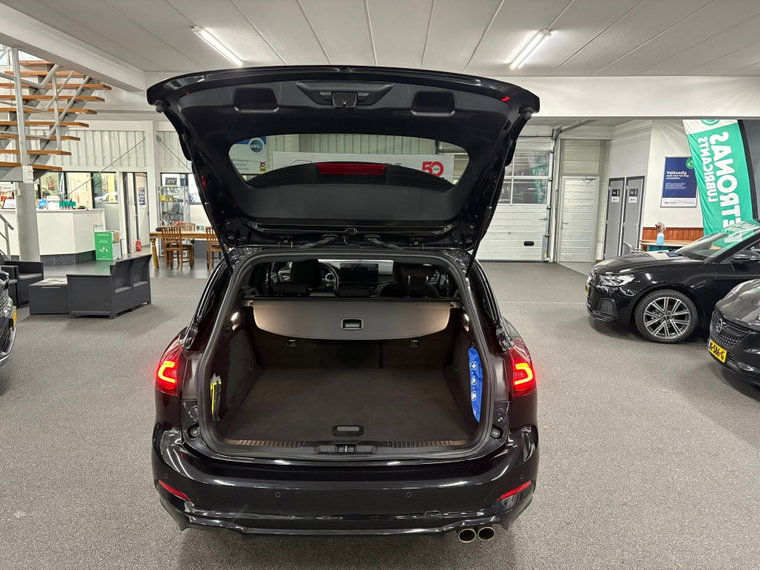 Vehicle Image 33