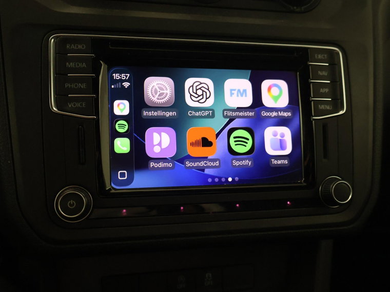 Vehicle Image 16