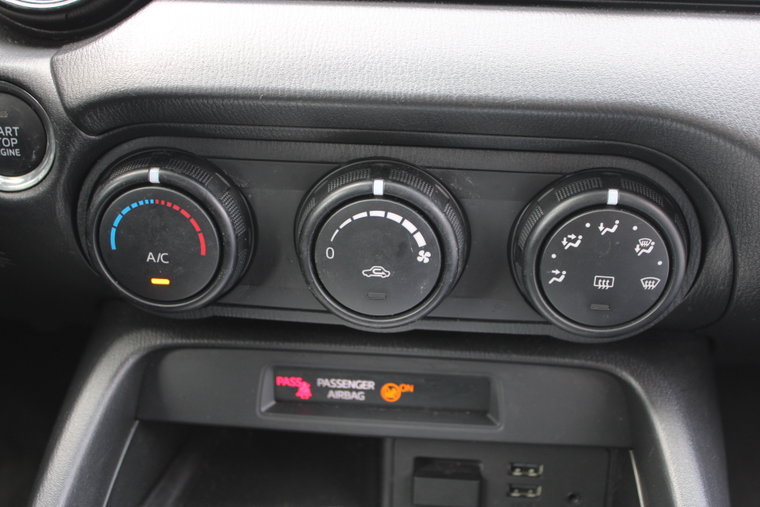 Vehicle Image 27