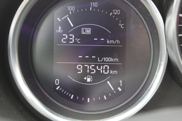 Vehicle Image 32