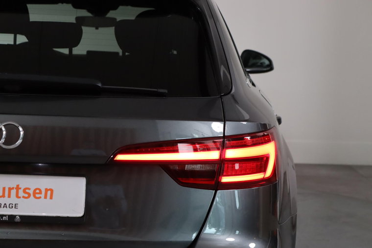 Vehicle Image 18