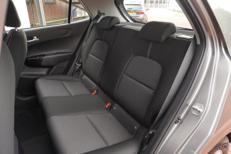 Vehicle Image 19
