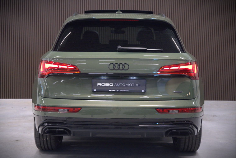 Vehicle Image 21