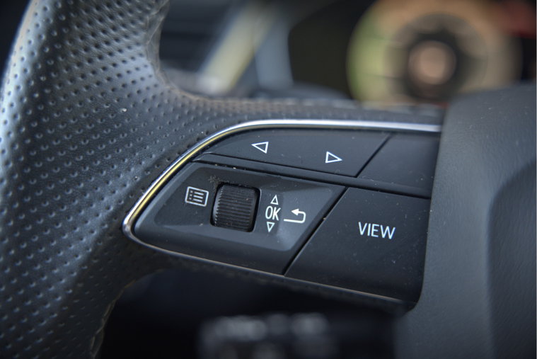 Vehicle Image 36