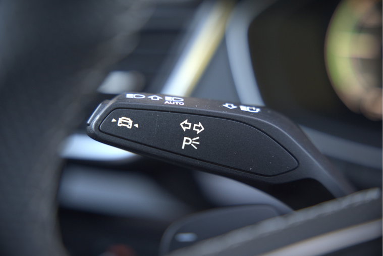 Vehicle Image 38