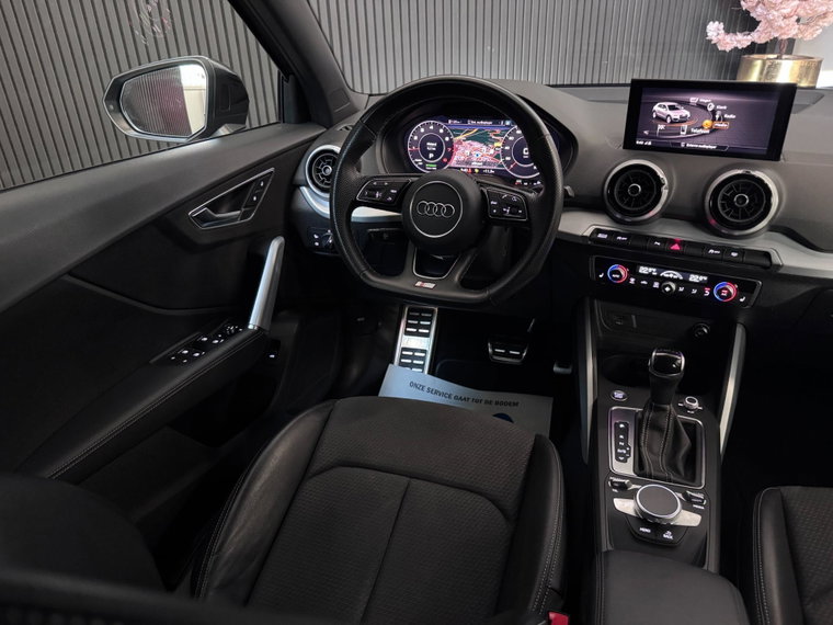 Vehicle Image 37