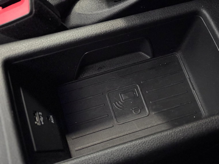 Vehicle Image 47