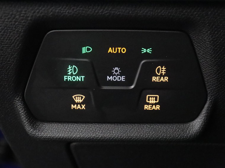 Vehicle Image 33