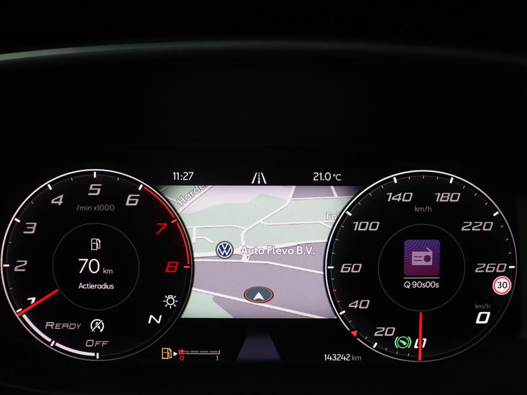 Vehicle Image 38