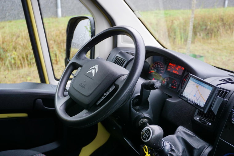 Vehicle Image 36