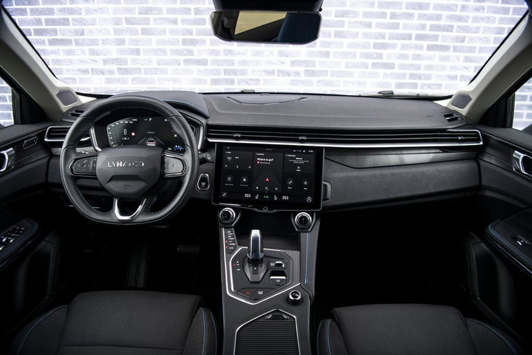 Vehicle Image 3
