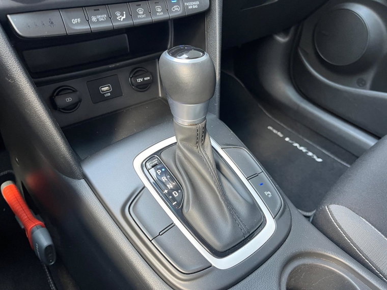 Vehicle Image 26