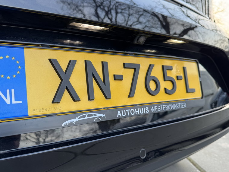 Vehicle Image 28