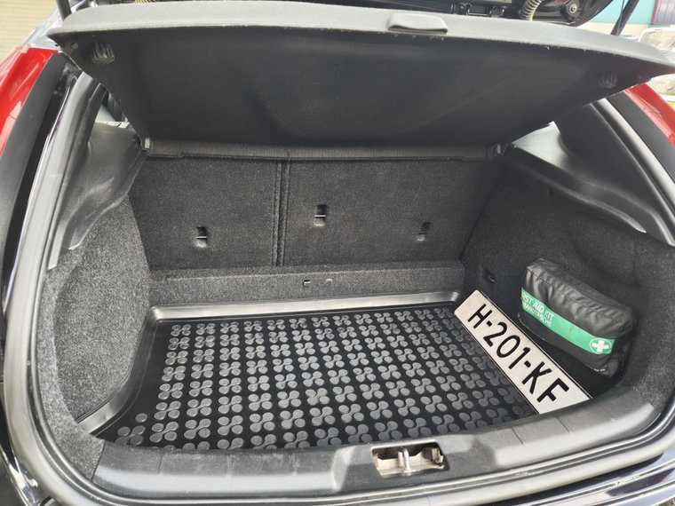 Vehicle Image 29