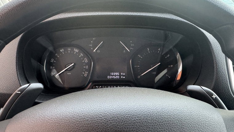 Vehicle Image 20