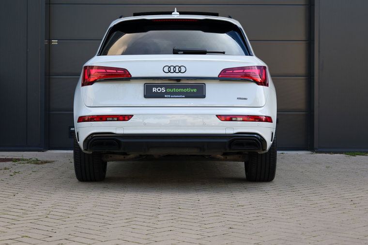 Vehicle Image 27