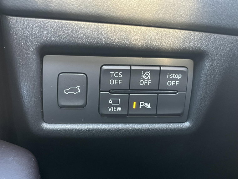 Vehicle Image 33