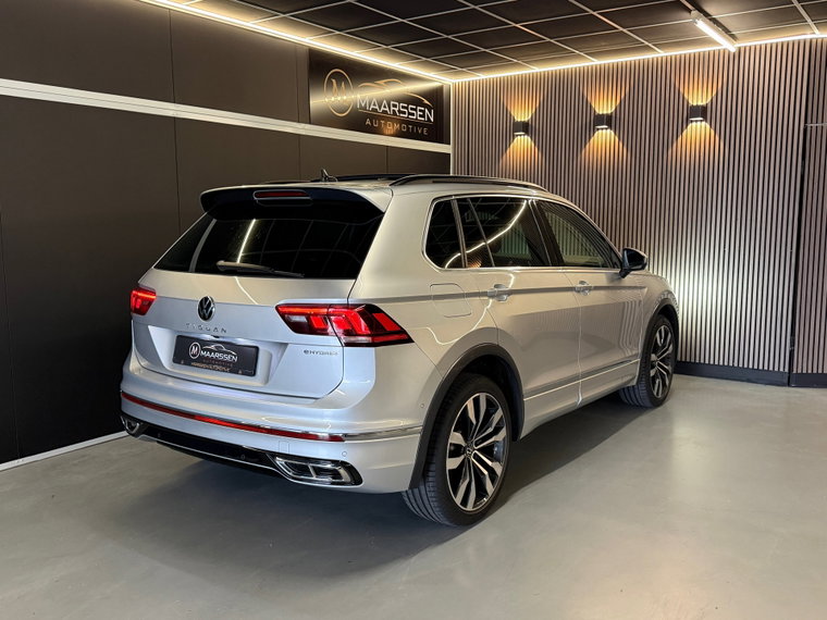 Vehicle Image 40