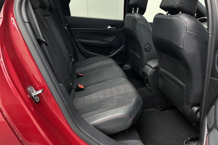 Vehicle Image 26