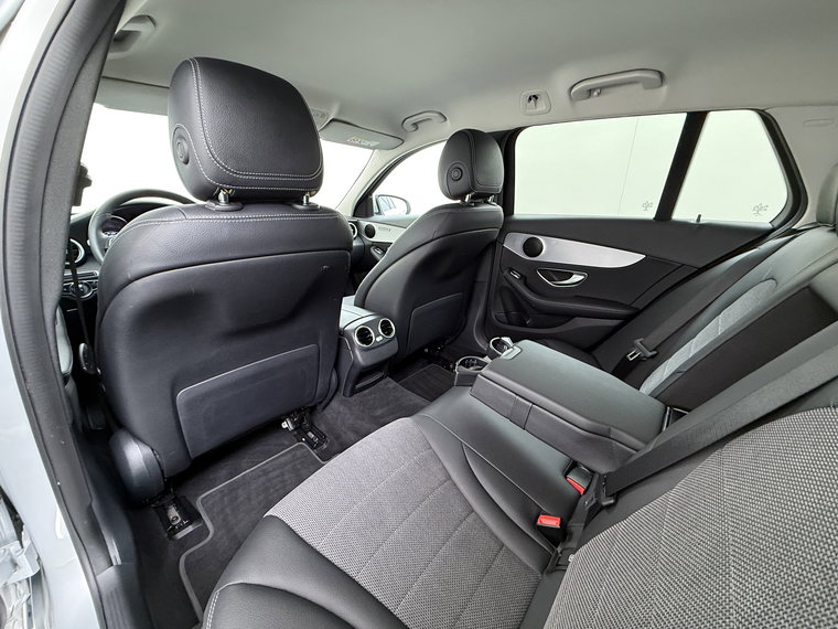 Vehicle Image 37