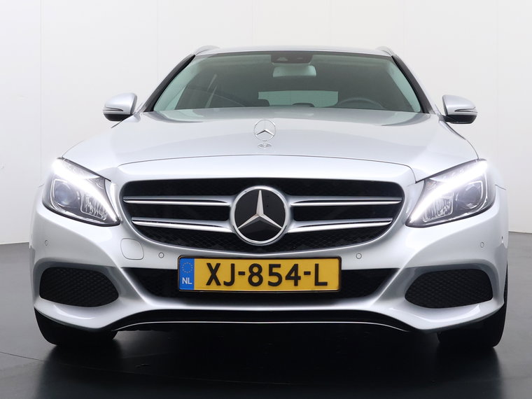 Vehicle Image 40